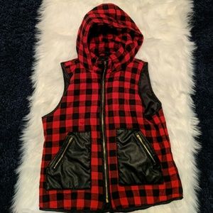 Hooded plaid vest with faux leather pockets